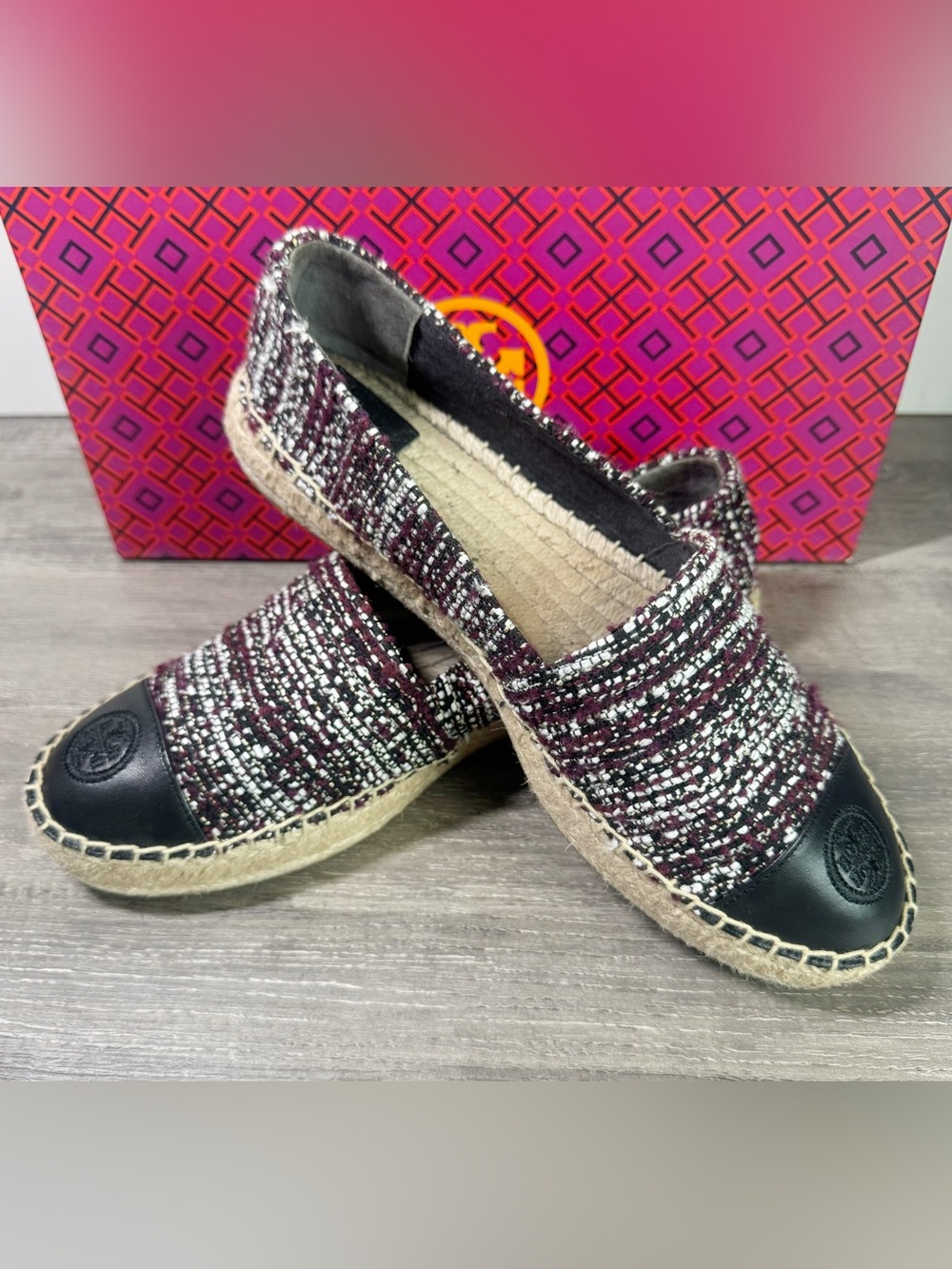 Tory Burch Colorblock Flat Espadrilles size 8.5 IMMACULATE